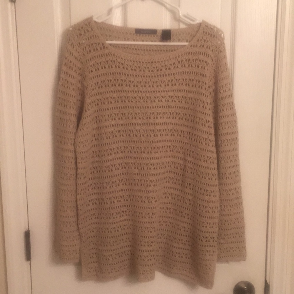 Tunic style beige crochet sweater